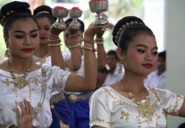 បើកបវេសនកាល1 បើកបវេសនកាល